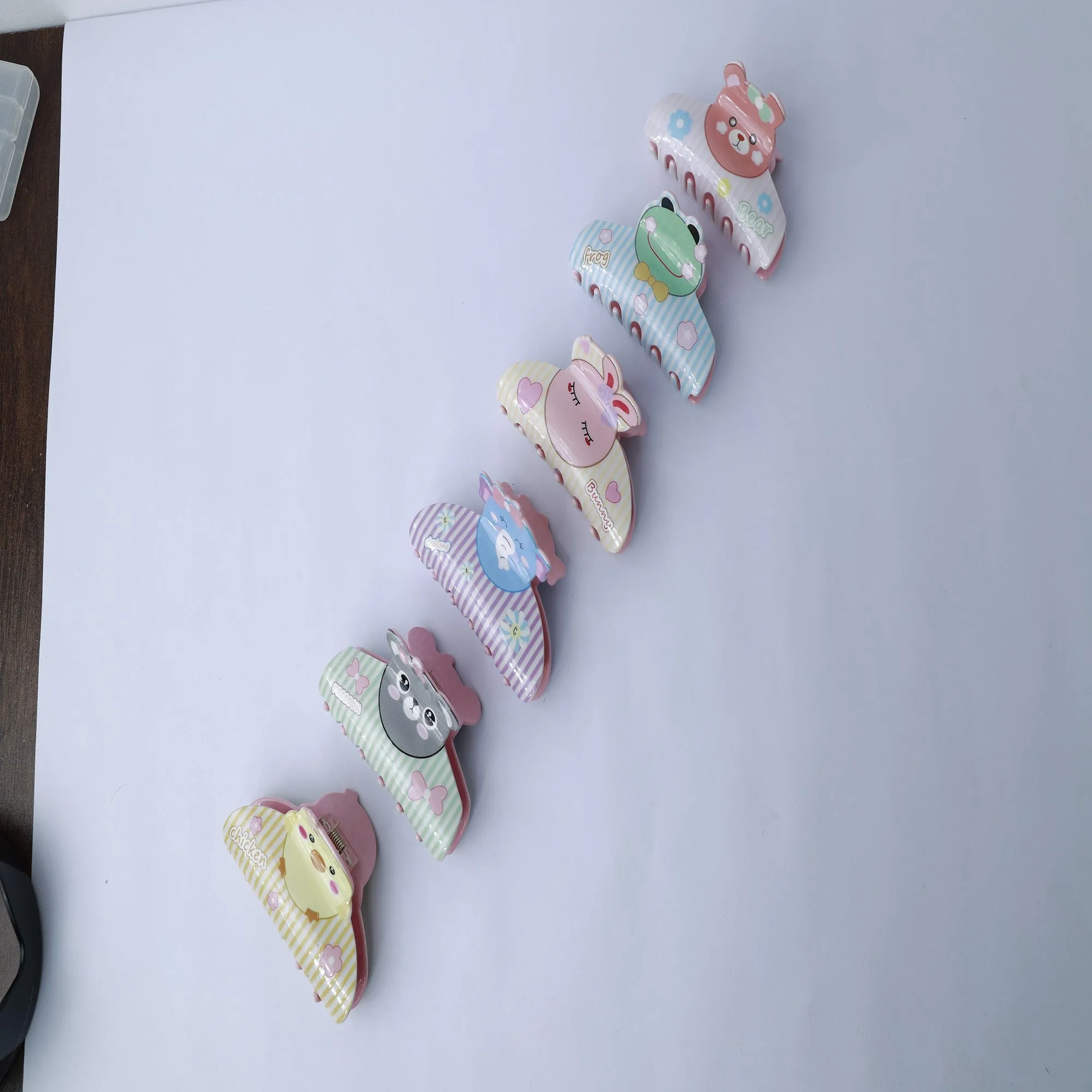 Animal printed hairclips ( 6 variations )