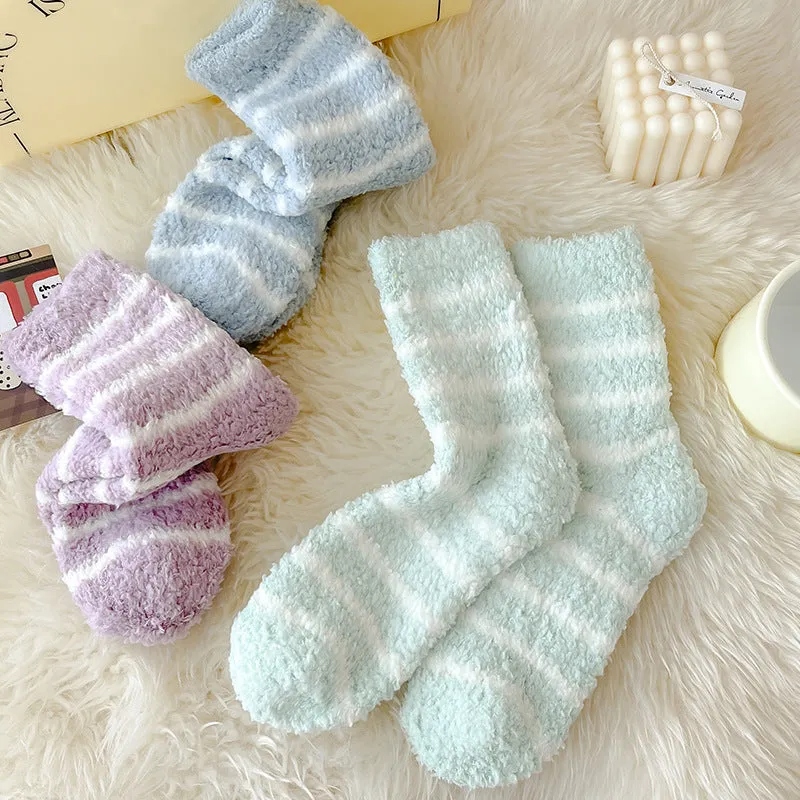 Cozy Winter Striped Women's Socks Thick, Non-Shedding Coral Fleece For Warmth, Leisure, And Sleep