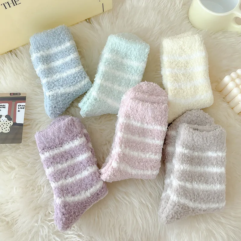 Cozy Winter Striped Women's Socks Thick, Non-Shedding Coral Fleece For Warmth, Leisure, And Sleep