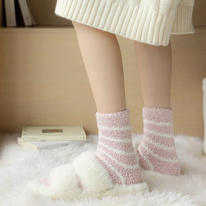 Cozy Winter Striped Women's Socks Thick, Non-Shedding Coral Fleece For Warmth, Leisure, And Sleep