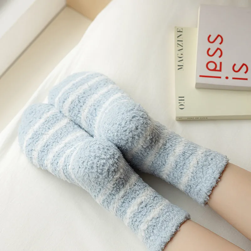 Cozy Winter Striped Women's Socks Thick, Non-Shedding Coral Fleece For Warmth, Leisure, And Sleep