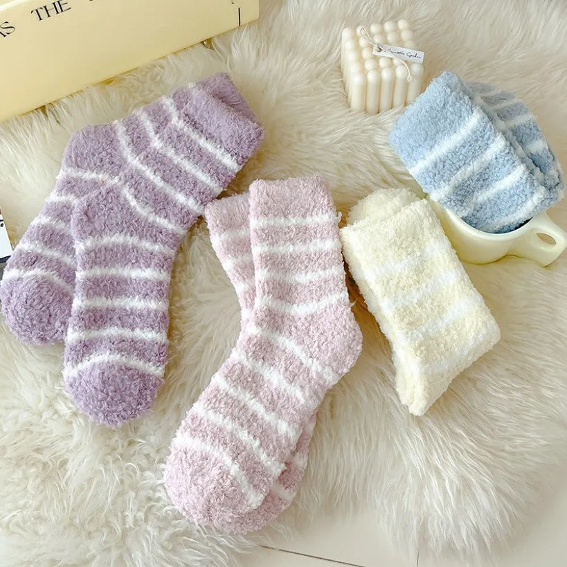 Cozy Winter Striped Women's Socks Thick, Non-Shedding Coral Fleece For Warmth, Leisure, And Sleep