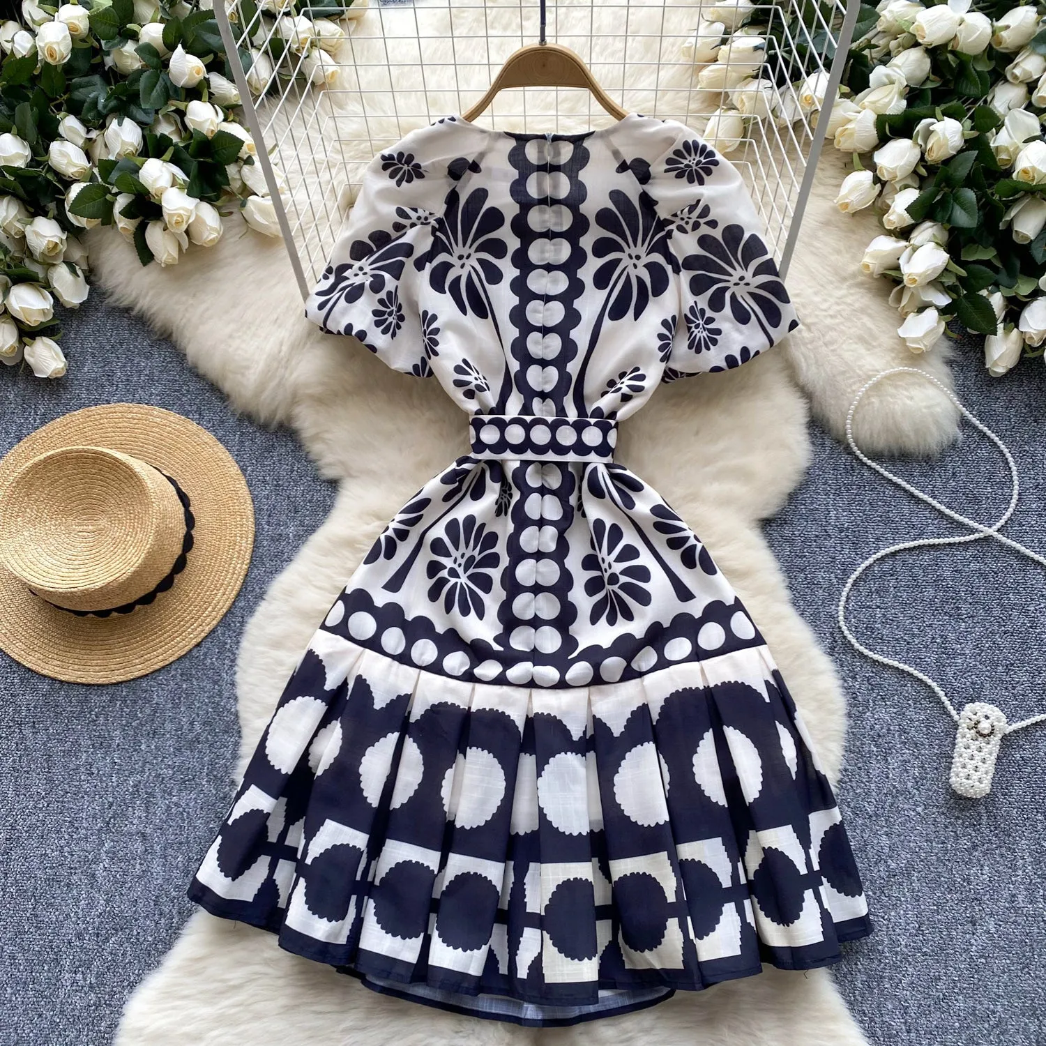 Delicate Puffy Sleeve Printed Dress