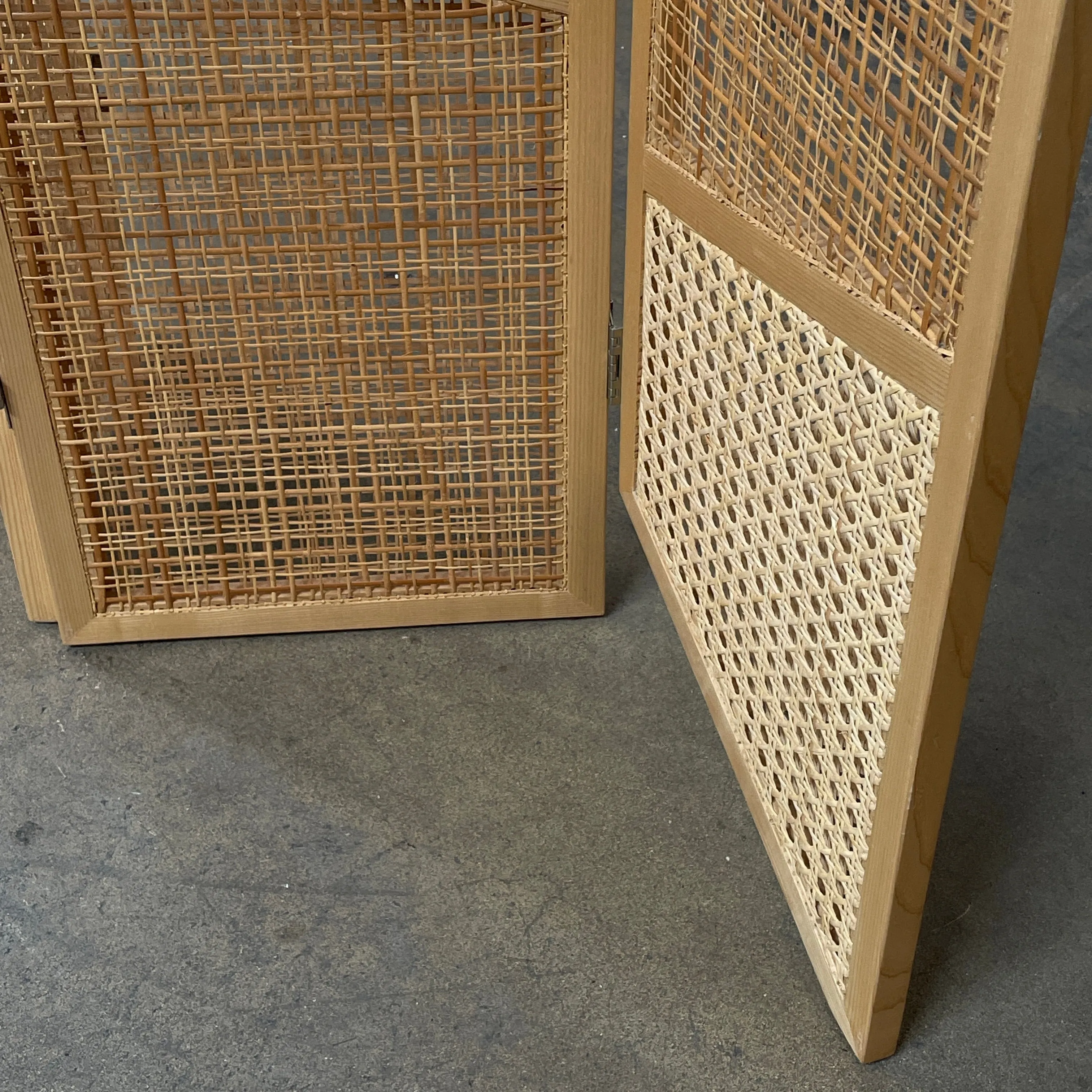 Nada Debs Summerland Folding Screen