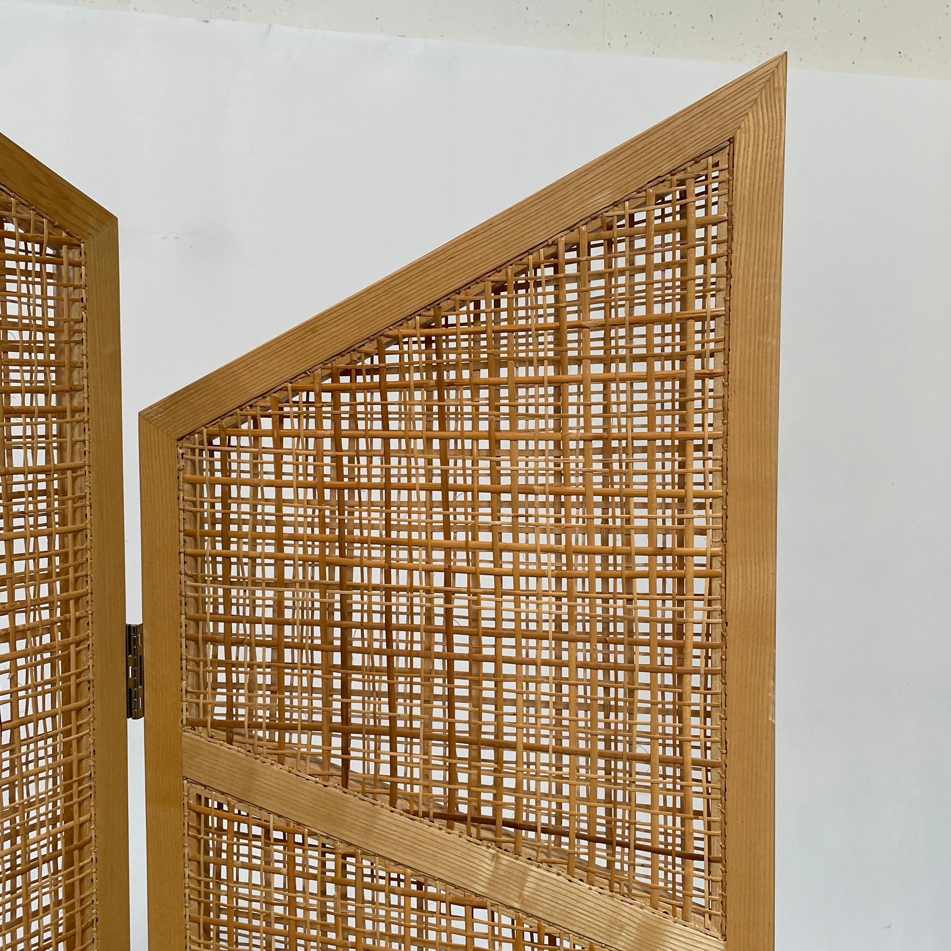 Nada Debs Summerland Folding Screen