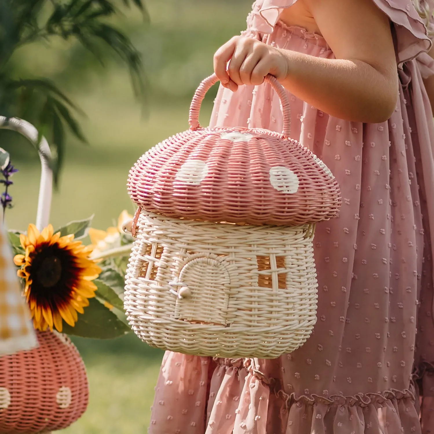 Olli Ella Mushroom Basket - Pink Musk