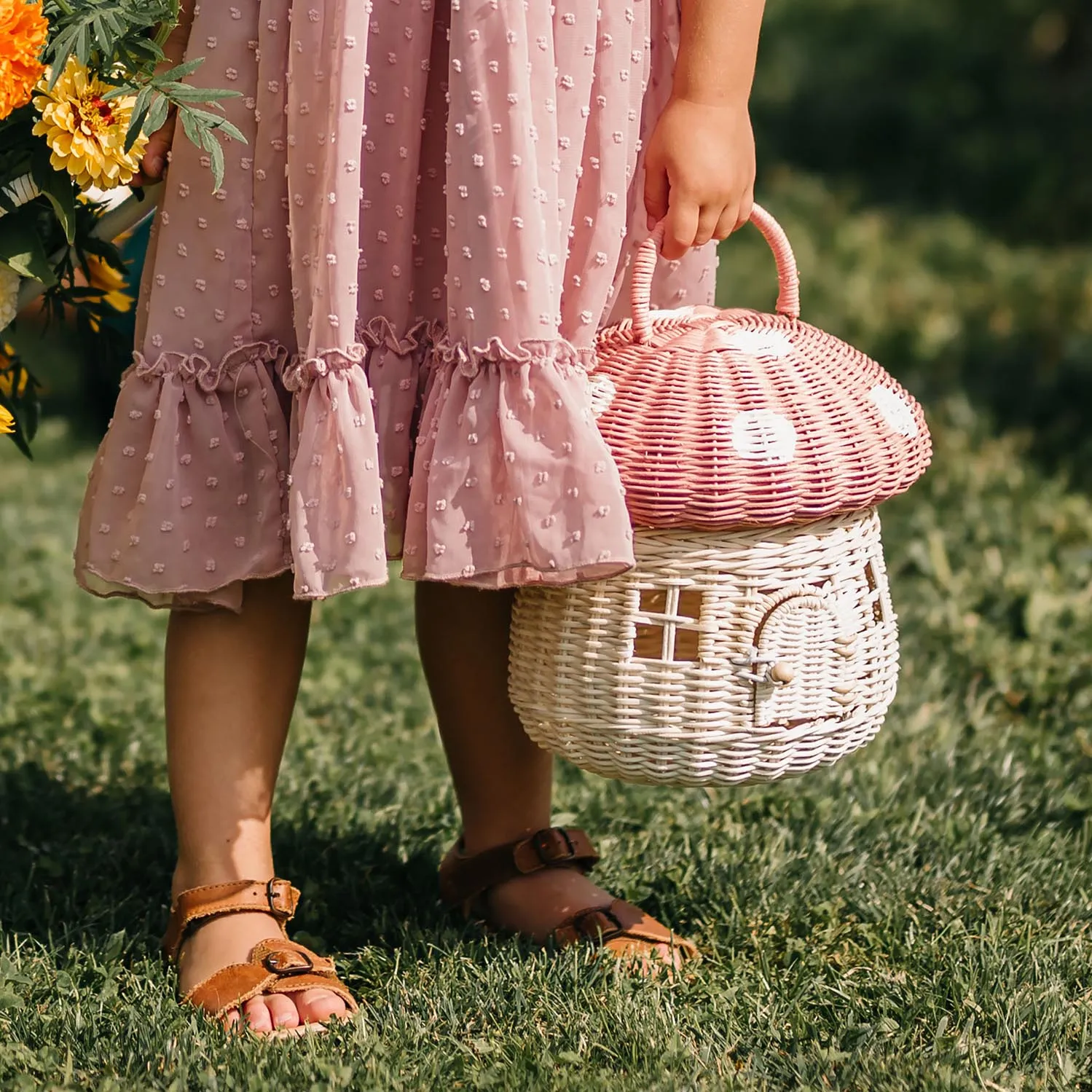Olli Ella Mushroom Basket - Pink Musk