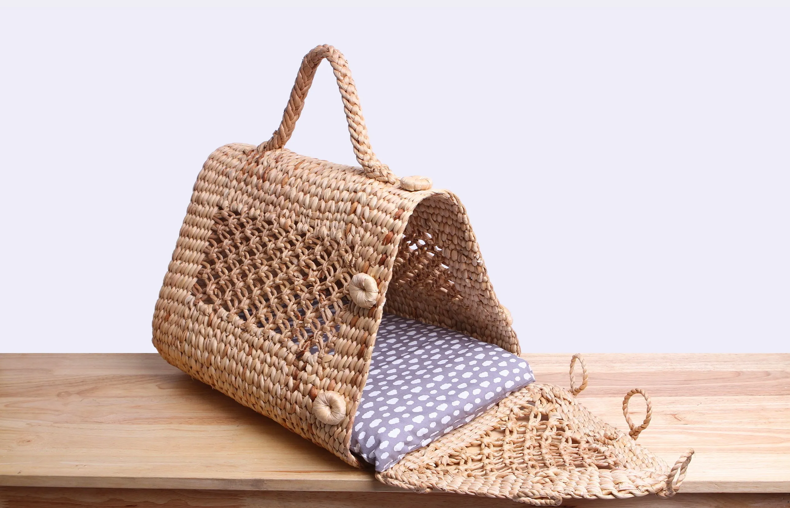Petpiness - Straw wicker pet carrier bag