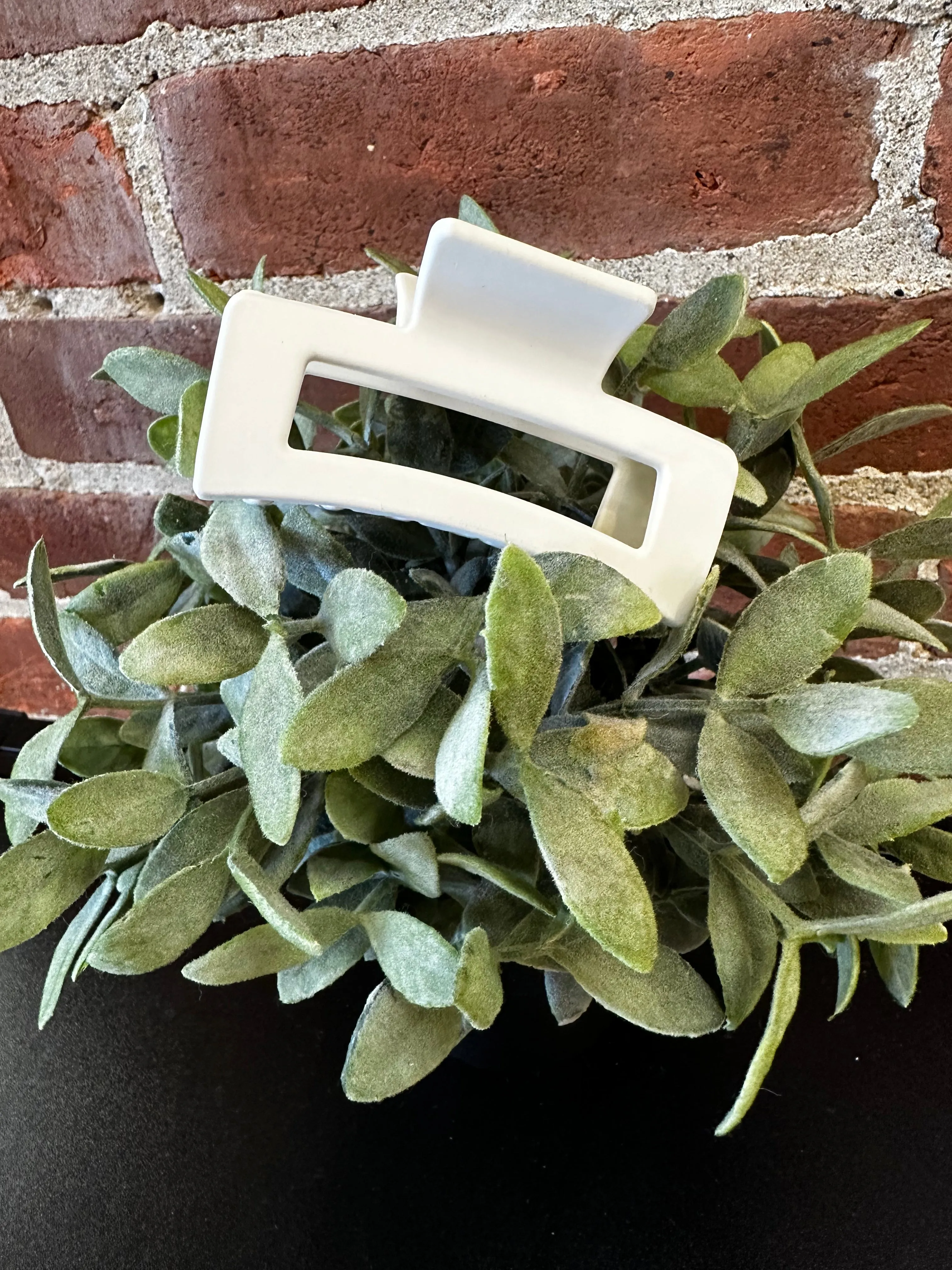 Square Matte Clip