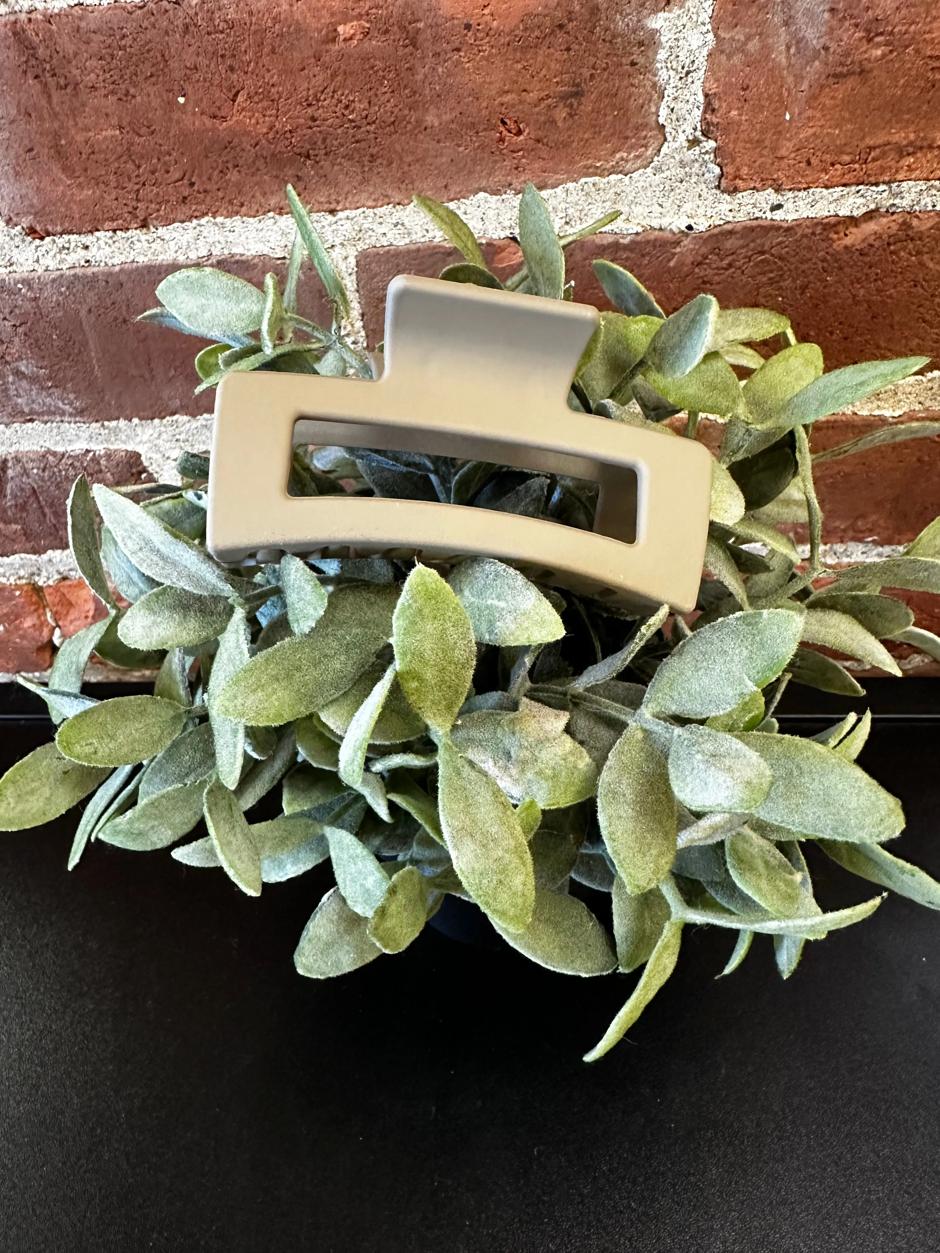 Square Matte Clip