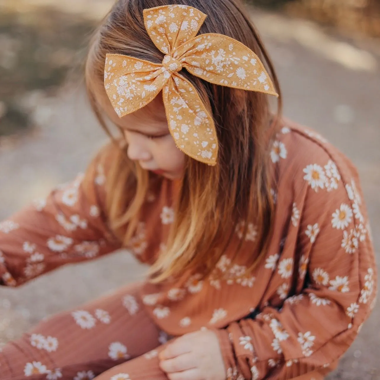 Swanky - Gold Floral