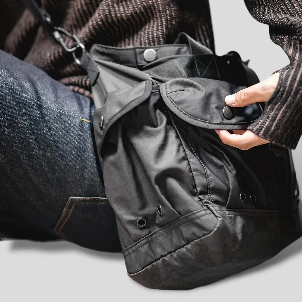 Tactical multi pocket weekender tote
